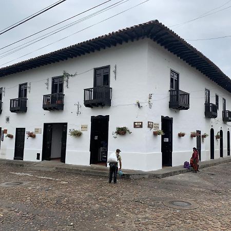 Hotel Las Nieves Girón Esterno foto
